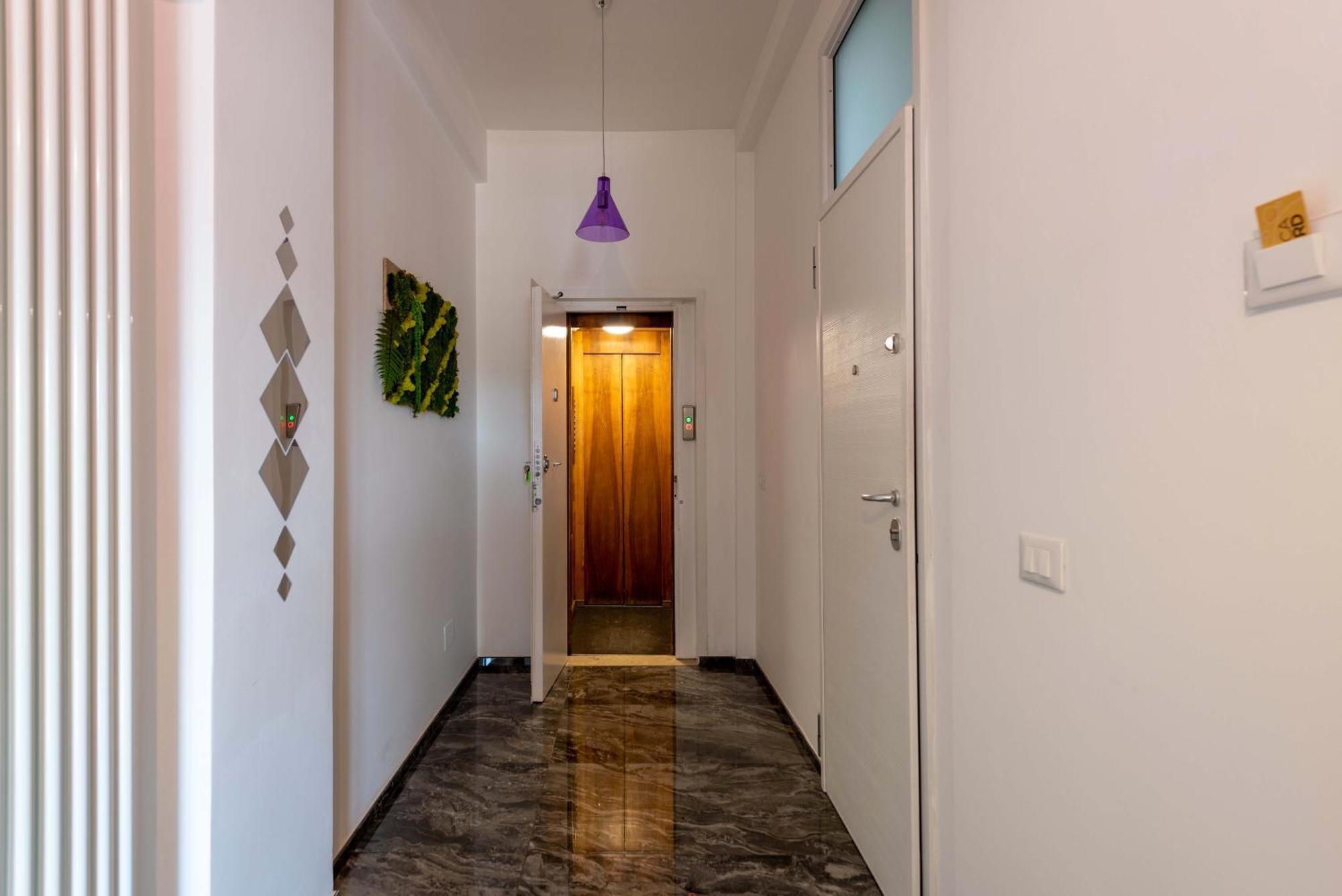 Home Big Crire At 724 Rome Exterior photo