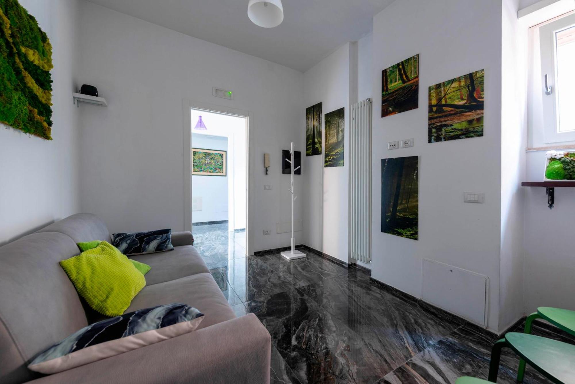 Home Big Crire At 724 Rome Exterior photo