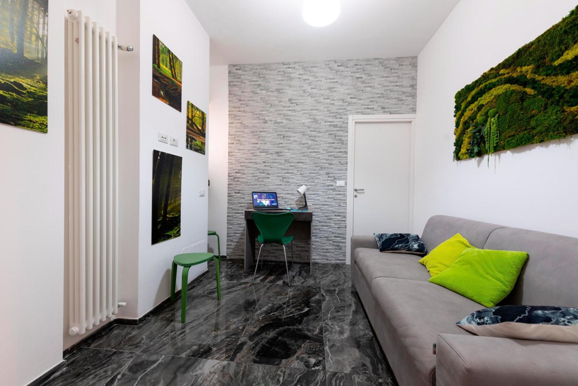Home Big Crire At 724 Rome Exterior photo