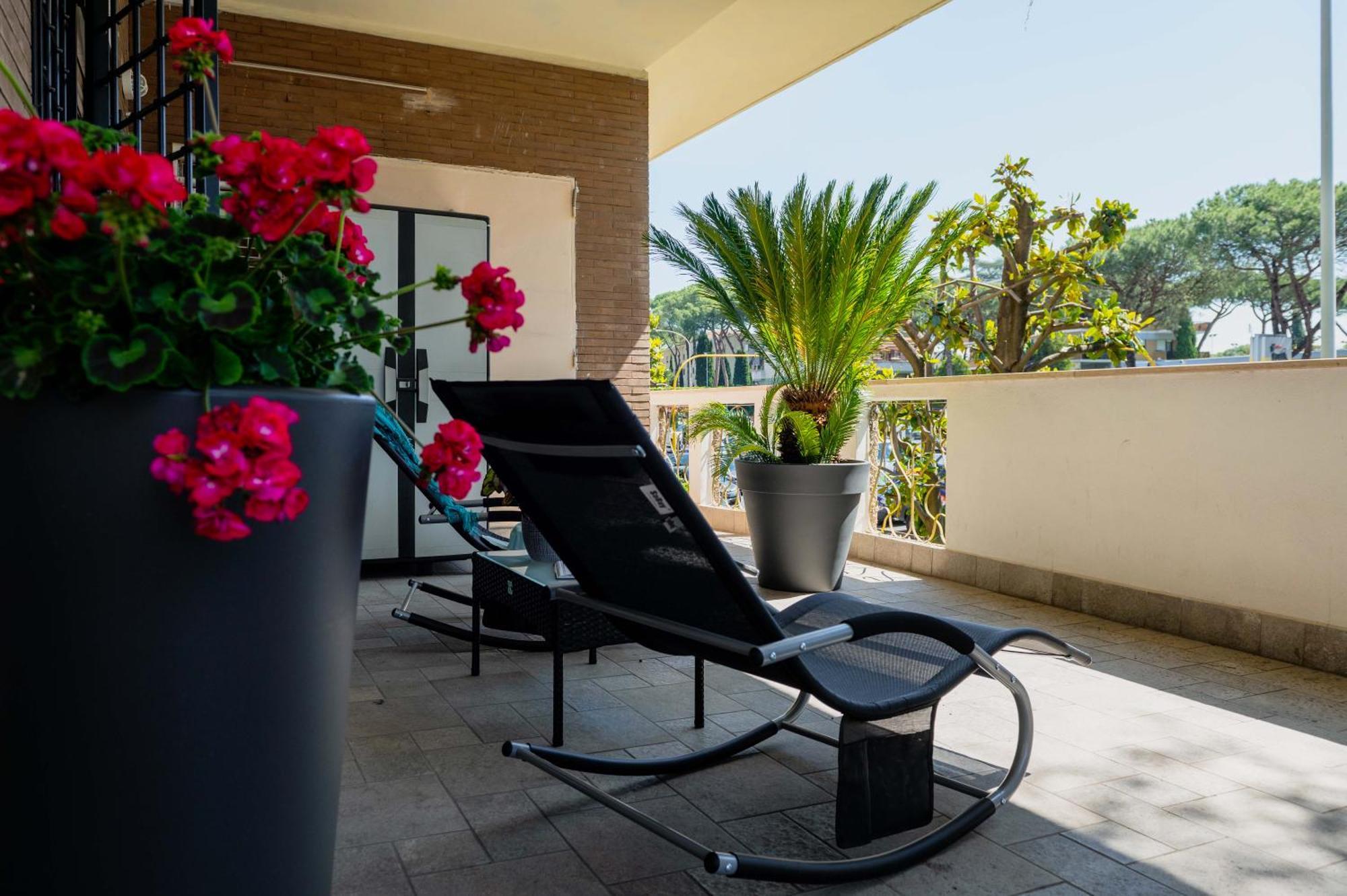 Home Big Crire At 724 Rome Exterior photo